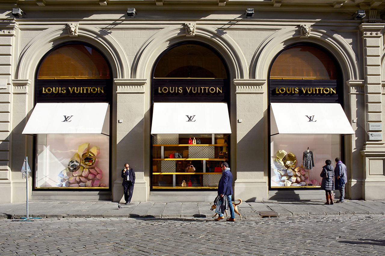 LVMH 公布 2019 前三季度总收益高达 €384 欧元