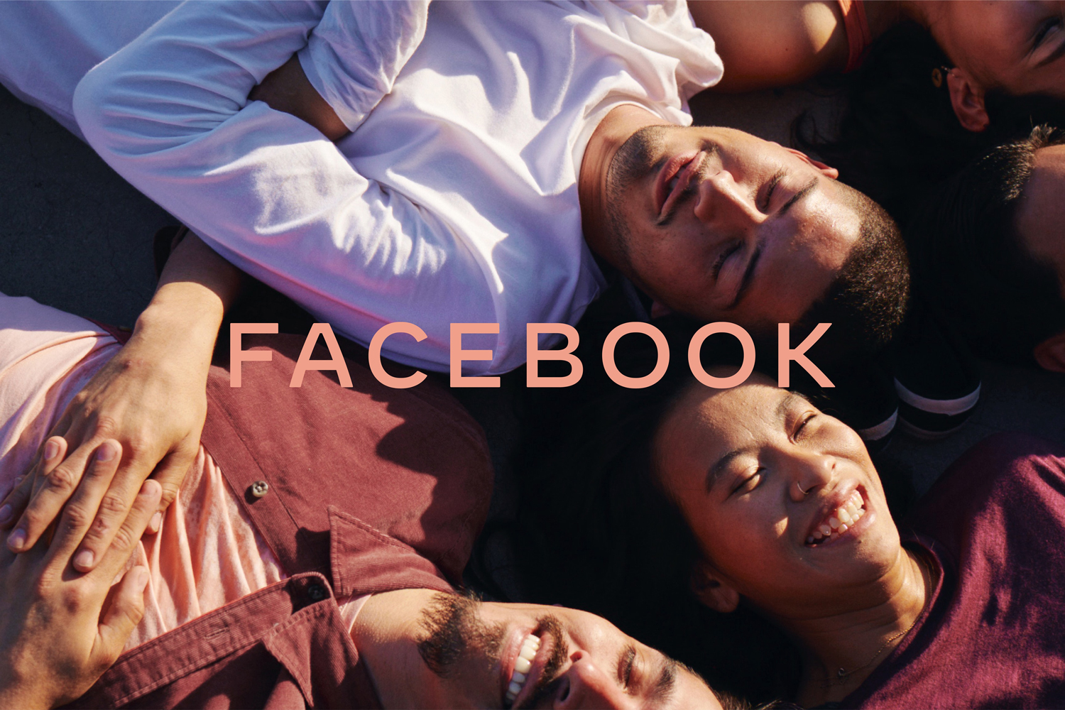 15 年不变 - Facebook 集团正式发布全新品牌 Logo