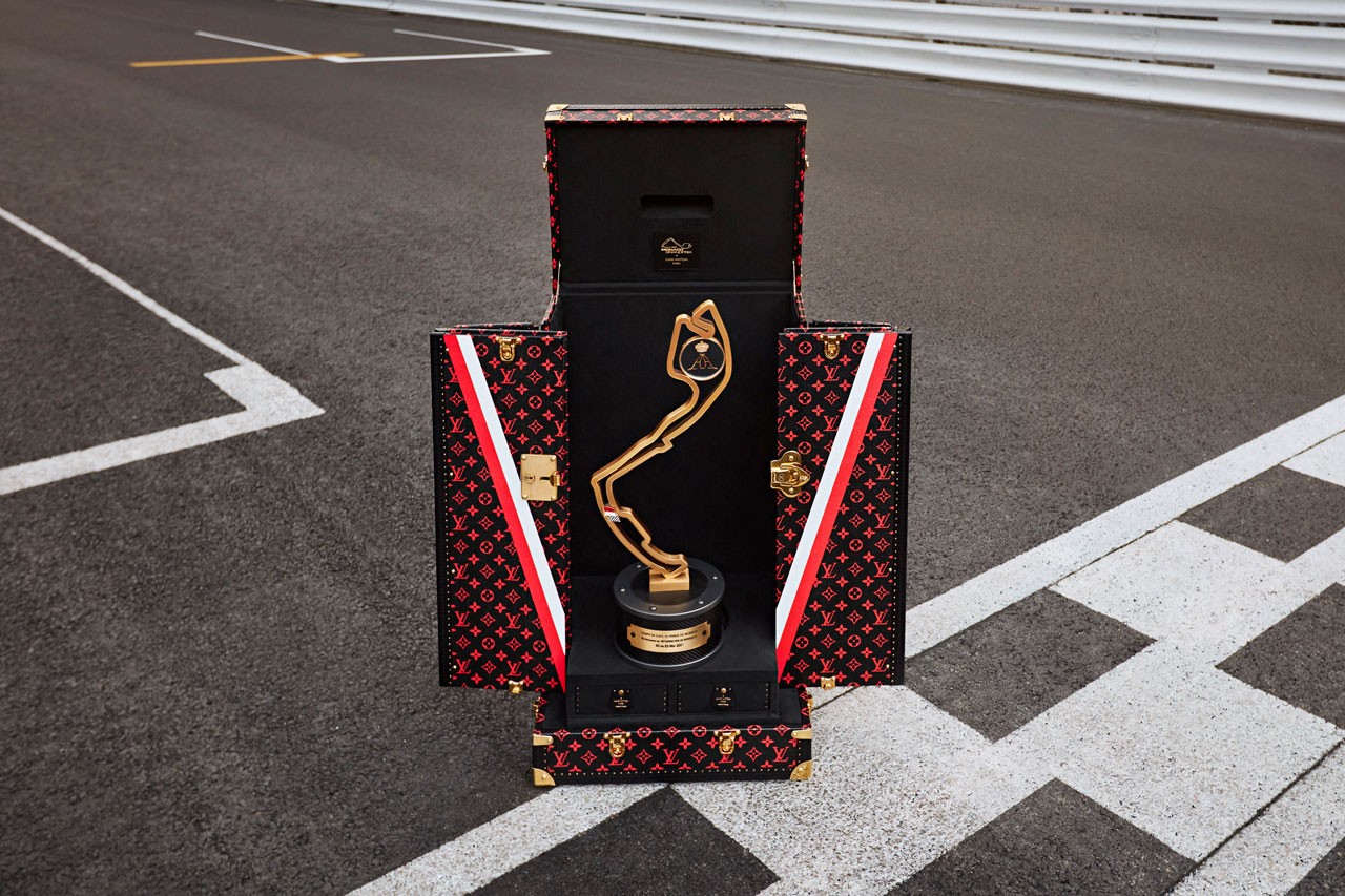 Louis Vuitton 打造 F1 赛车 Monaco 大奖赛「奖杯箱包」首次亮相