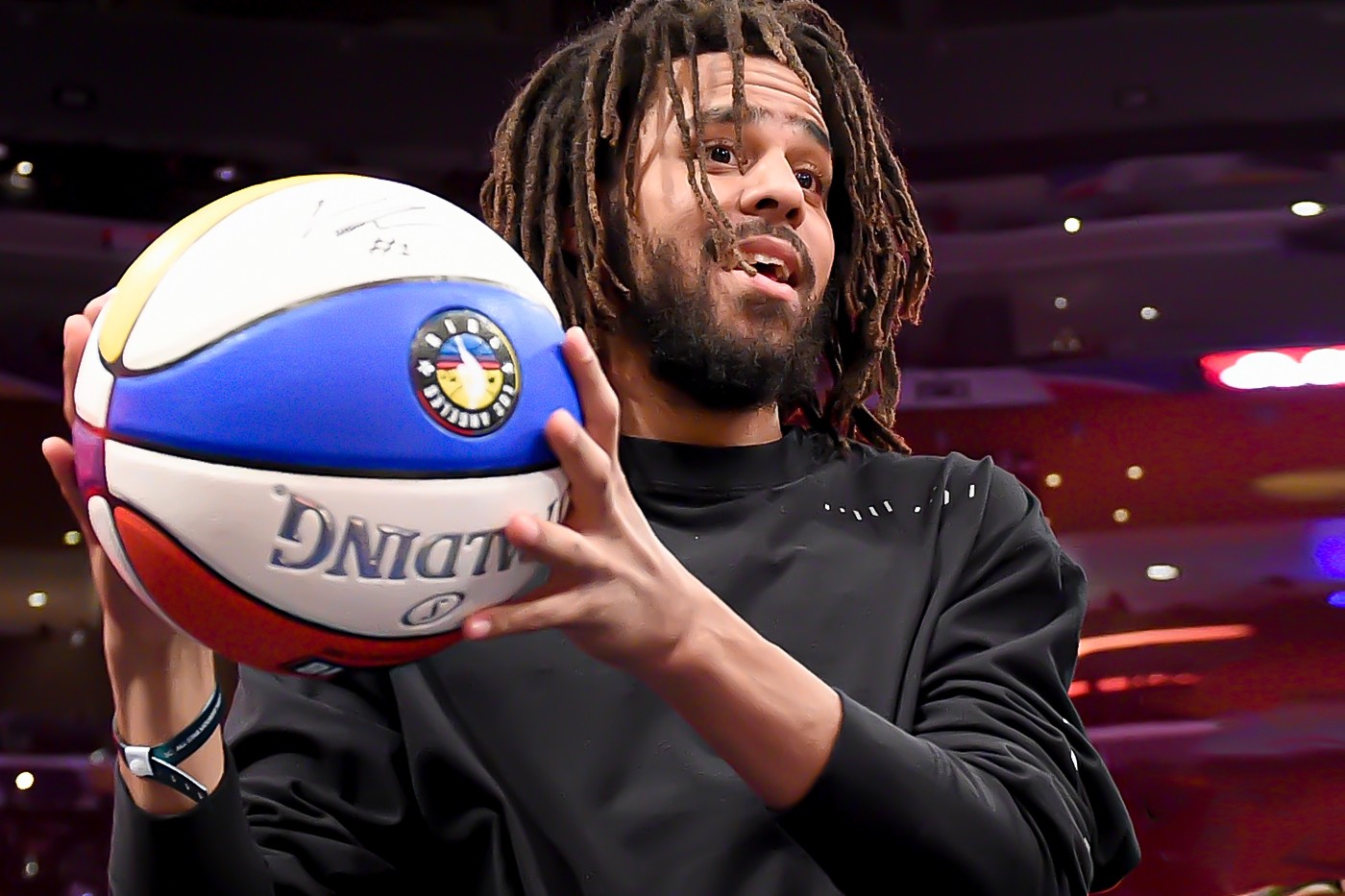 消息称知名饶舌歌手 J. Cole 即将加入 BAL 非洲篮球联赛