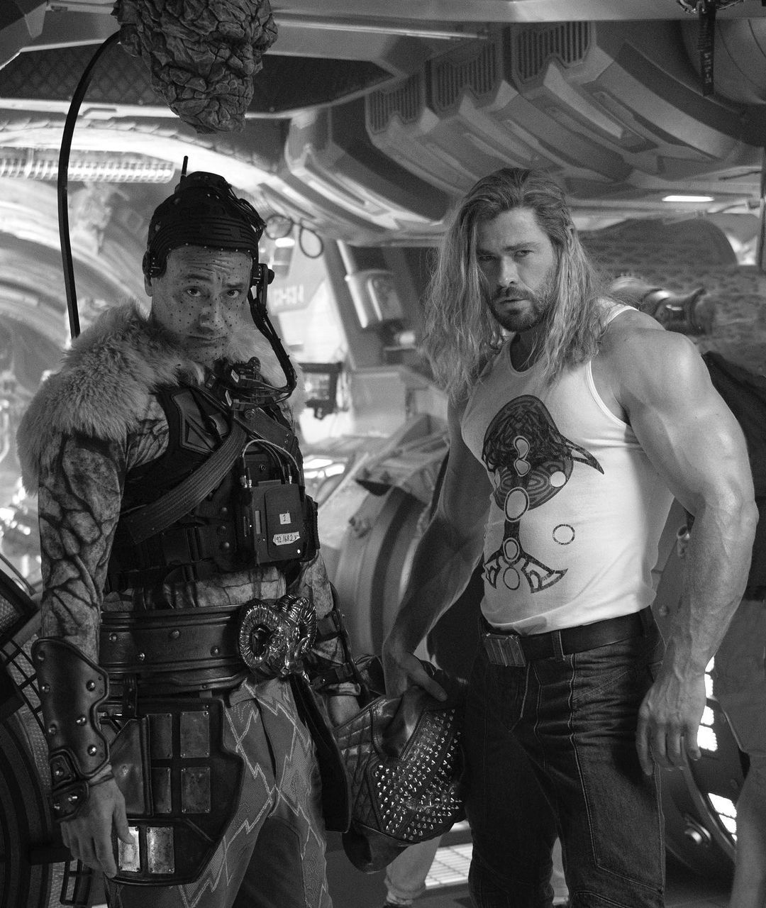 Chris Hemsworth 宣布《雷神索尔 4 Thor: Love and Thunder》正式杀青