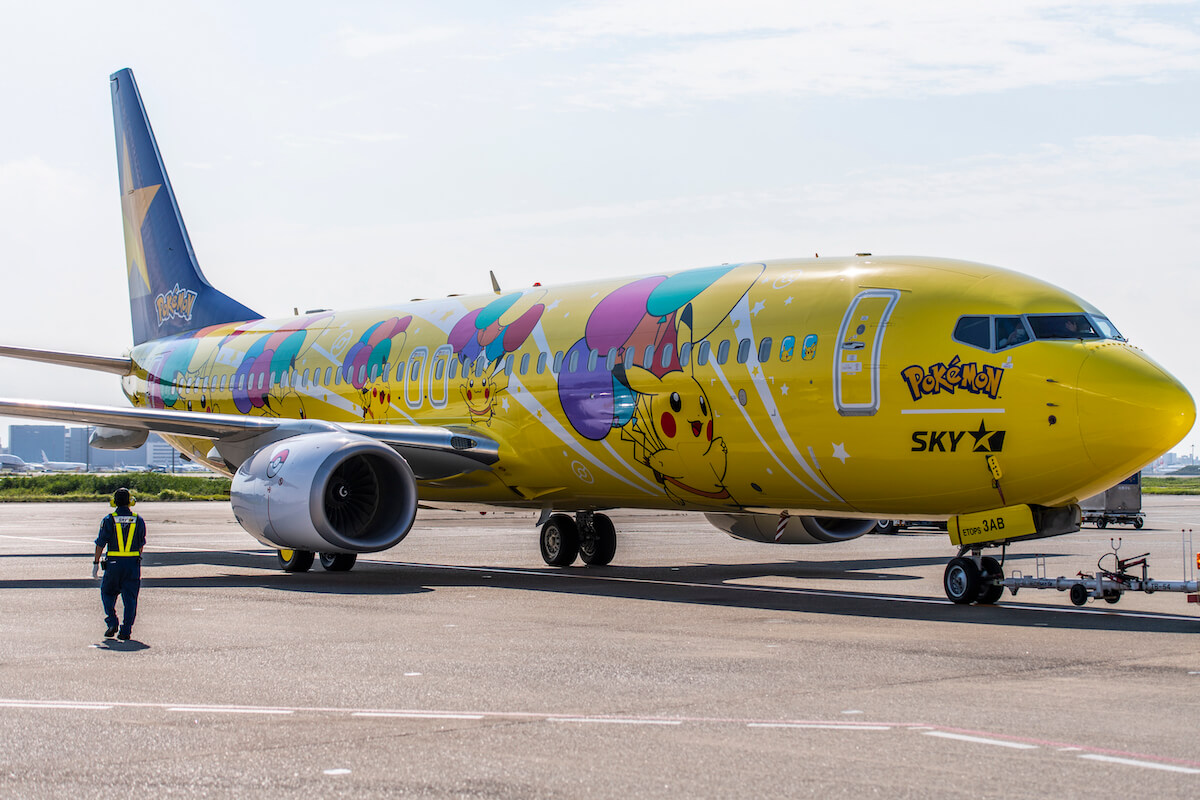 日本「飞天皮卡丘计划」打造黄色涂装 737 客机