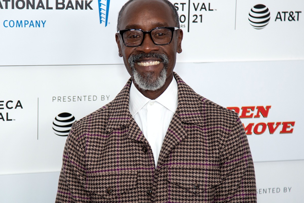 Don Cheadle 对于客串《The Falcon and the Winter Soldier》2 分钟却能获得艾美奖提名感到疑惑