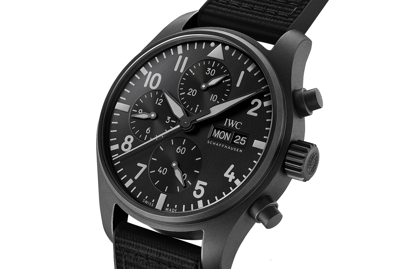 IWC 发表全新 TOP GUN 海军空战部队系列表款