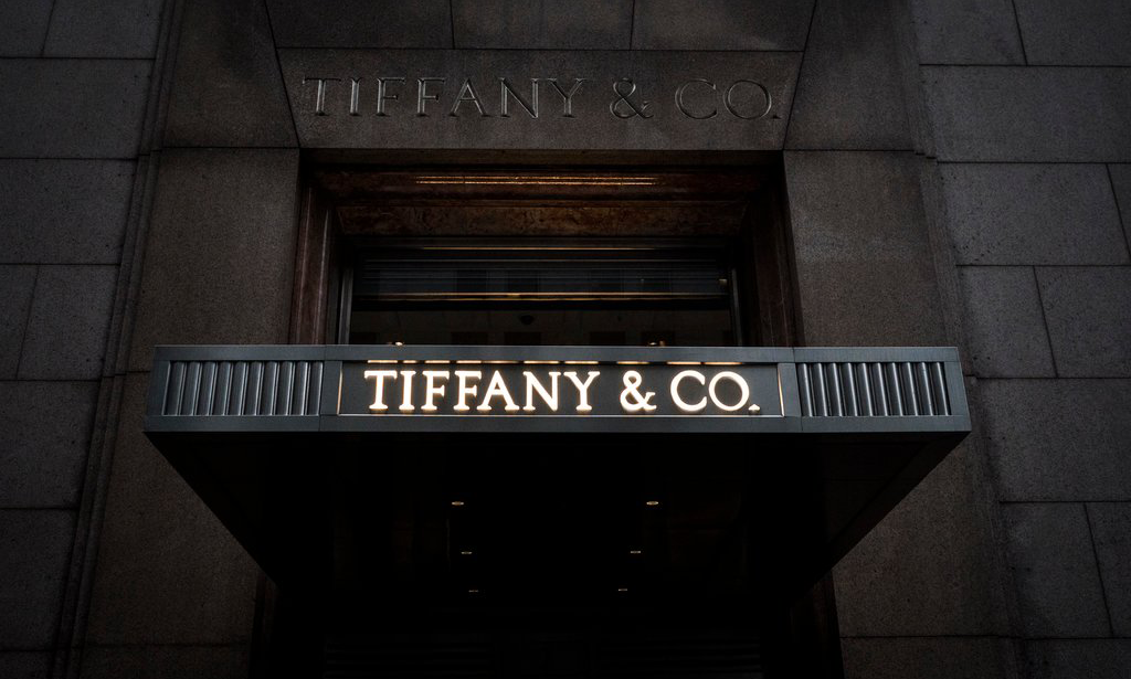 正式官宣， LVMH 以 162 亿美元现金收购 Tiffany
