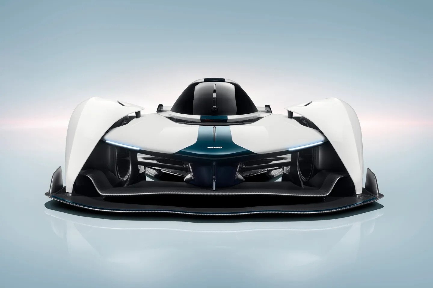 迈凯伦将概念车引入现实，推出 2023「Solus GT」赛道专属跑车