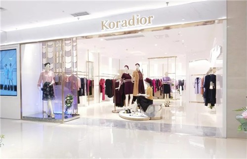 Koradior珂莱蒂尔女装品牌西湖银泰城新店开业