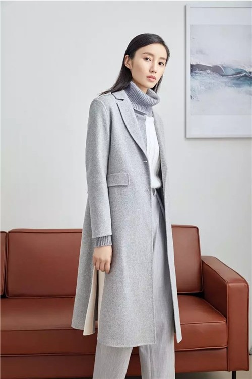 三彩3colour女装2019冬季新款阿尔帕卡羊驼毛大衣